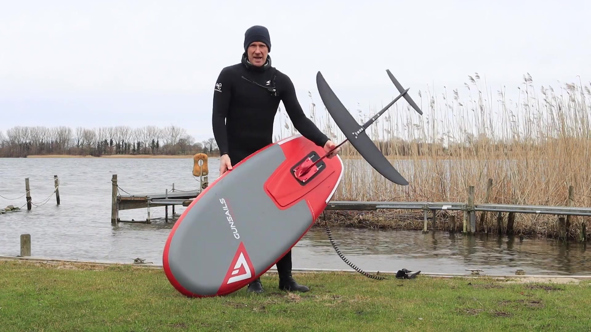 Das günstige GunSails Hy-Flate Wingboard im Test